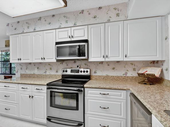 6267 Aspen Glen Lane W 201, Boynton Beach FL 33437