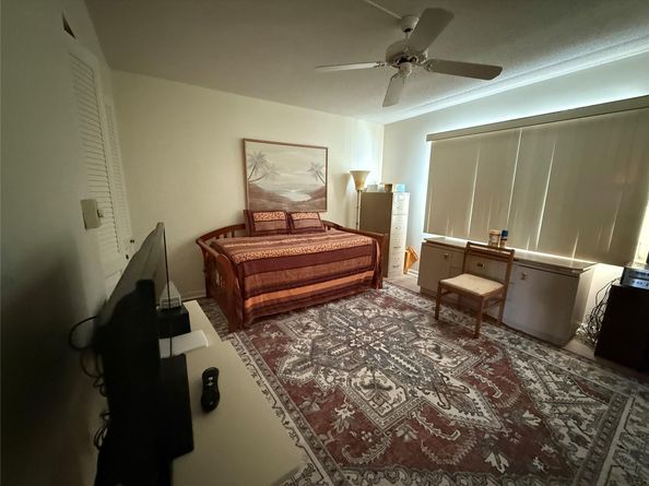 2802 Victoria Way M2, Coconut Creek FL 33066