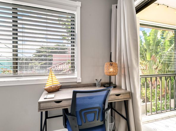 412 S Palmway 6, Lake Worth Beach FL 33460