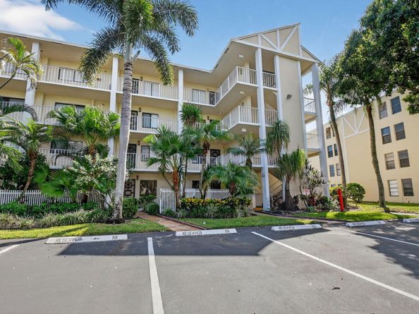 7270 Ashford Place 208, Delray Beach FL 33446