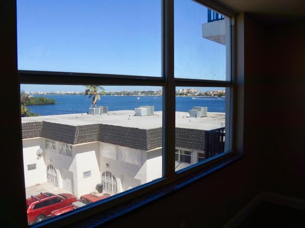 301 Croton Avenue 406, Lantana FL 33462