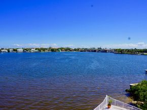301 Croton Avenue 406, Lantana FL 33462