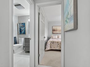 8450 Casa Del Lago J, Boca Raton FL 33433