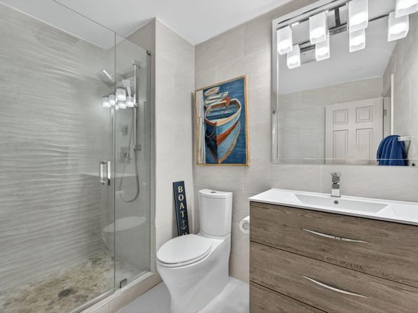 8450 Casa Del Lago J, Boca Raton FL 33433