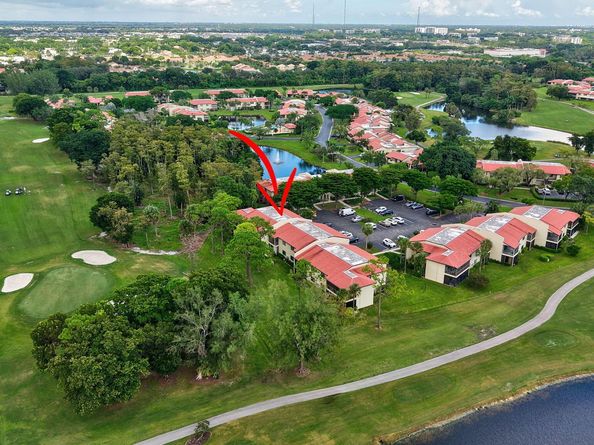 8450 Casa Del Lago J, Boca Raton FL 33433