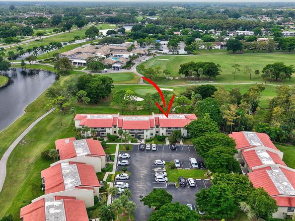 8450 Casa Del Lago J, Boca Raton FL 33433