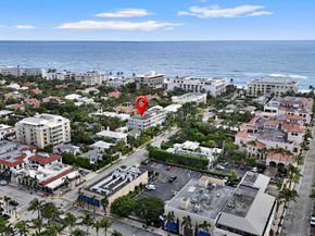145 Peruvian Avenue 301, Palm Beach FL 33480