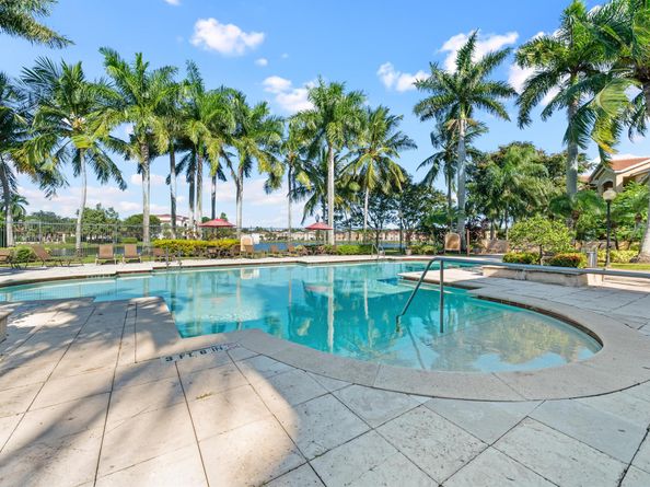4115 San Marino Boulevard 107, West Palm Beach FL 33409