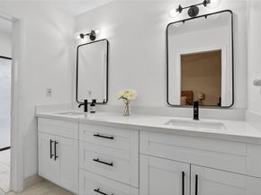 5904 Blue Beech Ct, Tamarac FL 33319