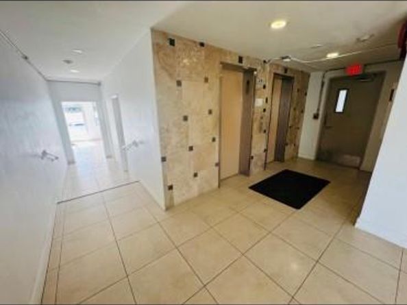 1130 11th St 6J, Miami Beach FL 33139