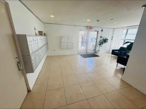 1130 11th St 6J, Miami Beach FL 33139