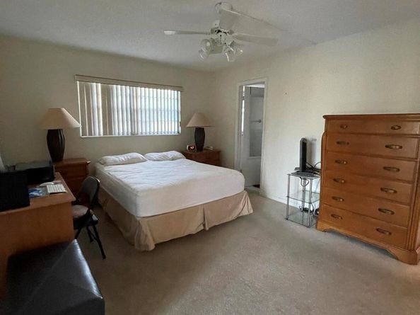 4001 Durham A 4001, Deerfield Beach FL 33442