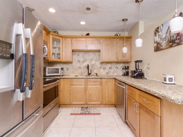 1610 SW 68th Ter, North Lauderdale FL 33068