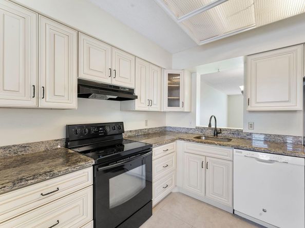 14575 Bonaire Boulevard 304, Delray Beach FL 33446