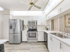 10382 NW 24th Pl 201, Sunrise FL 33322