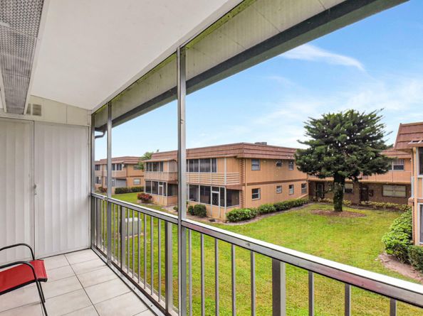 566 Brittany L, Delray Beach FL 33446