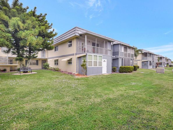 566 Brittany L, Delray Beach FL 33446