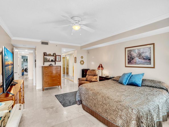 9 NE 20th Ave 203, Deerfield Beach FL 33441