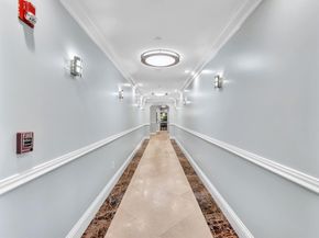 9 NE 20th Ave 203, Deerfield Beach FL 33441