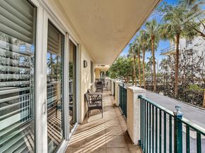 9 NE 20th Ave 203, Deerfield Beach FL 33441