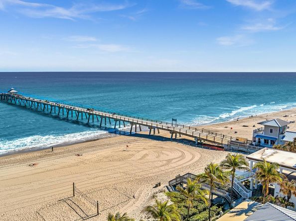 9 NE 20th Ave 203, Deerfield Beach FL 33441