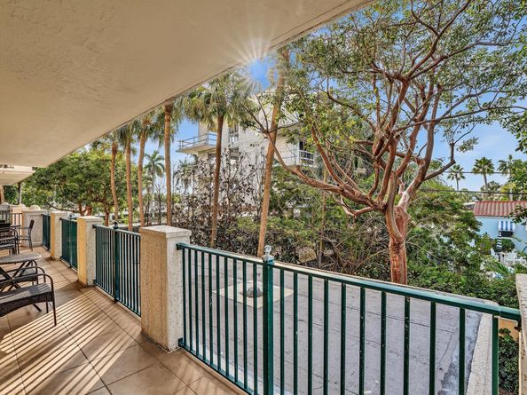 9 NE 20th Ave 203, Deerfield Beach FL 33441