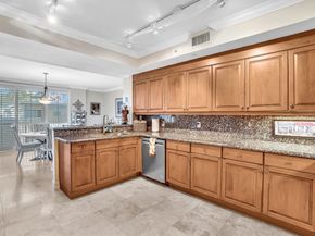 9 NE 20th Ave 203, Deerfield Beach FL 33441