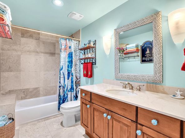 9 NE 20th Ave 203, Deerfield Beach FL 33441