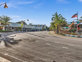 9 NE 20th Ave 203, Deerfield Beach FL 33441