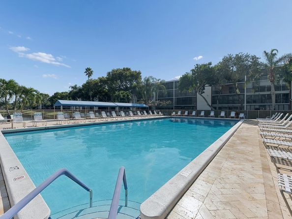 7280 Amberly Lane 208, Delray Beach FL 33446