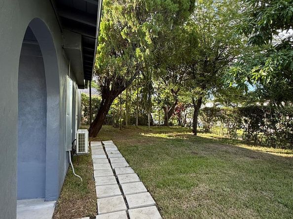 4400 SW 36th Street, West Park FL 33023