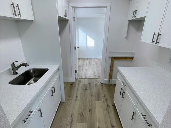 1774 Lauderdale Manor Dr, Fort Lauderdale FL 33311