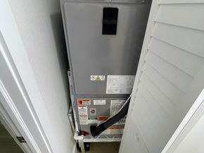 1774 Lauderdale Manor Dr, Fort Lauderdale FL 33311