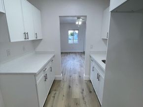 1774 Lauderdale Manor Dr, Fort Lauderdale FL 33311