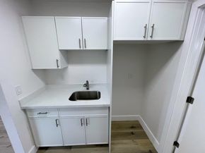 1774 Lauderdale Manor Dr, Fort Lauderdale FL 33311