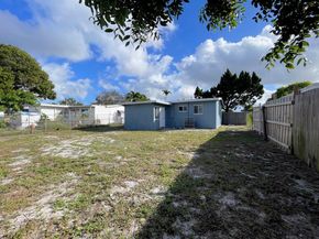 1774 Lauderdale Manor Dr, Fort Lauderdale FL 33311