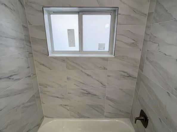 1774 Lauderdale Manor Dr, Fort Lauderdale FL 33311