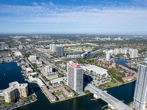 2602 E Hallandale Beach Boulevard R1805, Hallandale Beach FL 33009