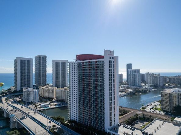 2602 E Hallandale Beach Boulevard R1805, Hallandale Beach FL 33009
