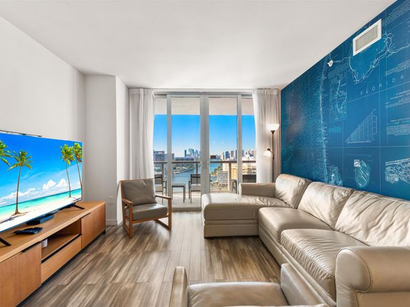 2602 E Hallandale Beach Boulevard R1805, Hallandale Beach FL 33009