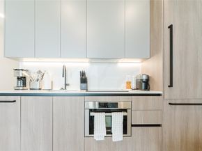 580 72nd St 1413, Miami Beach FL 33141