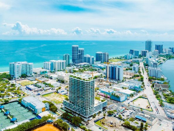 580 72nd St 1413, Miami Beach FL 33141