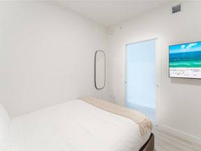 580 72nd St 1413, Miami Beach FL 33141