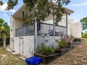 827 N A Street E, Lake Worth Beach FL 33460