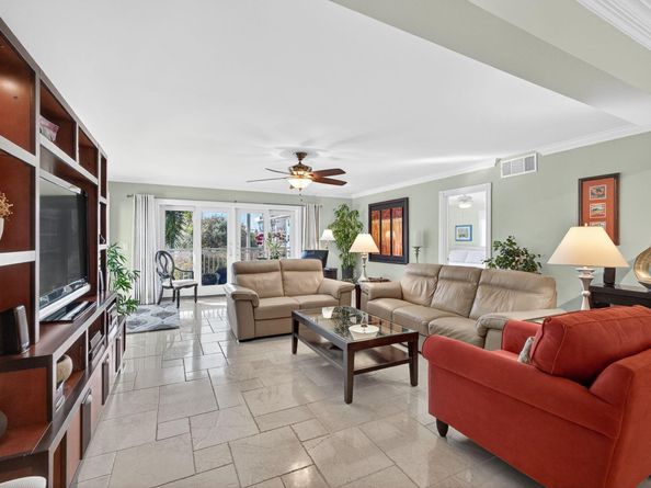 129 S Golfview Road 7, Lake Worth Beach FL 33460