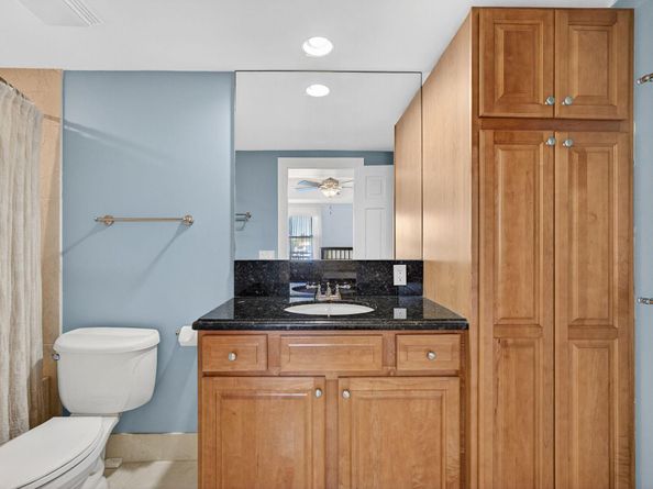 129 S Golfview Road 7, Lake Worth Beach FL 33460