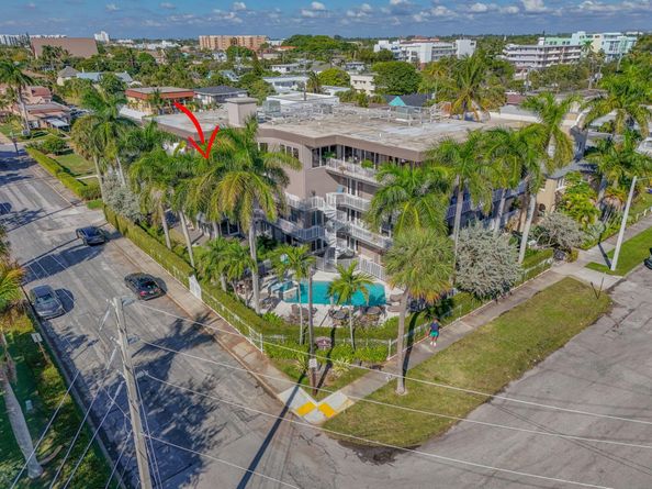 129 S Golfview Road 7, Lake Worth Beach FL 33460