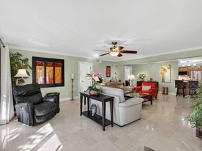 129 S Golfview Road 7, Lake Worth Beach FL 33460