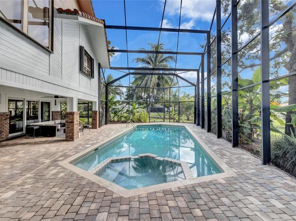 10120 Vestal Ct, Coral Springs FL 33071