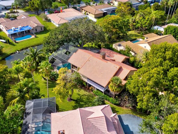 10120 Vestal Ct, Coral Springs FL 33071